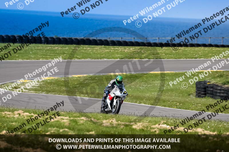 anglesey no limits trackday;anglesey photographs;anglesey trackday photographs;enduro digital images;event digital images;eventdigitalimages;no limits trackdays;peter wileman photography;racing digital images;trac mon;trackday digital images;trackday photos;ty croes